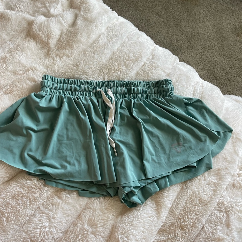 keikeikona shorts